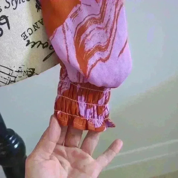 OPEN EDIT | Women's Purple/Rustic  Orange Ruched Long Sleeved Blouse - Picture 6 of 6